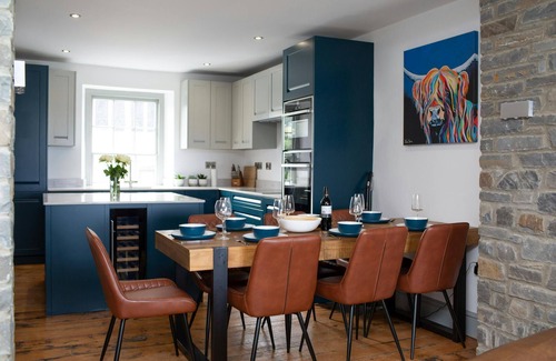 Aberaeron Cottage | Island House, Aberaeron