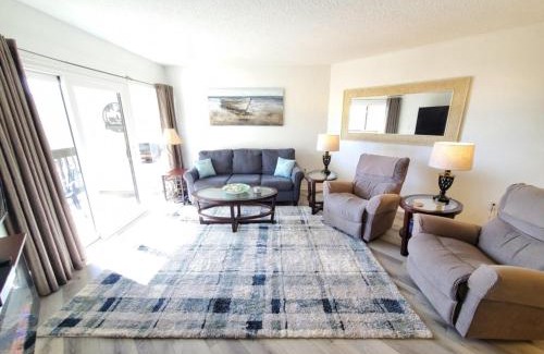 Butler Beach Apartment | Island House D222 condo
