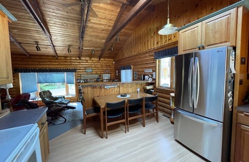 Livingston House | Island House on Yellowstone River with beach and fishing out back door: