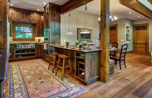 Cullowhee House | Island Living at it's finest! Gorgeous home in the middle of Lake Glenville!