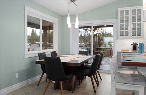 Regional District of Nanaimo House | Island paradise oceanview estate Beautifully Landscaped Oceanfront propertyn