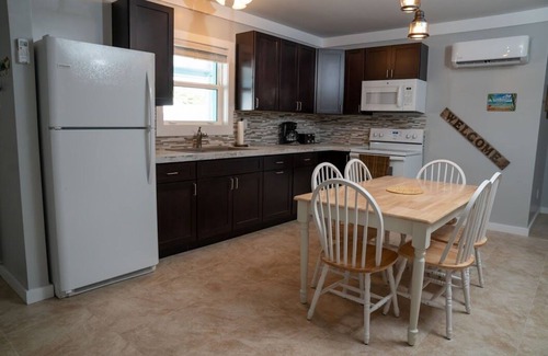 Spanish Wells Apartment | Island Paradise Spanish Wells FREE golf cart kayak paddle board Oct 2019