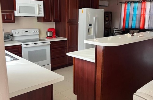 Providenciales House | Island Turquoise Rental- Spacious Two bedroom & 2 Bathroom