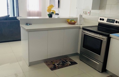 Eden Gardens Apartment | Island vibes Oasis with a beautiful Pool