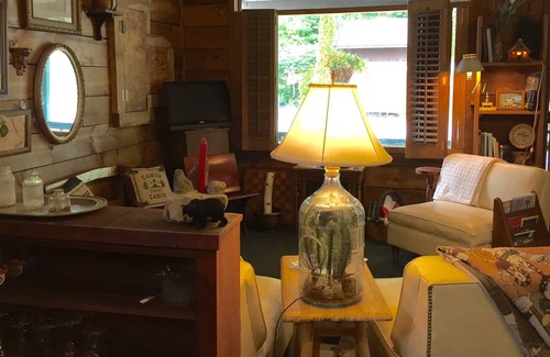 North Lake George Apartment | Island View 2. Apartment W/ Lakeside Patio Perfect For 2. Cozy + Economical