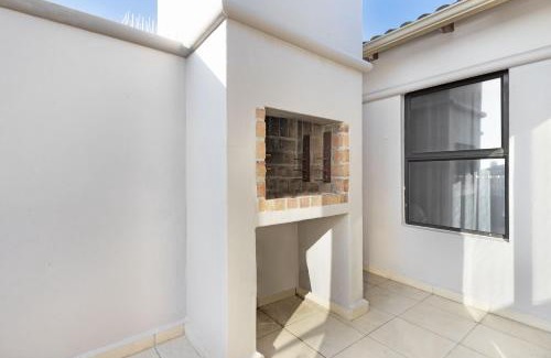 Big Bay Apartment | Island View 28 by Host Agents