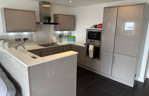 Portrush Apartment | Island View