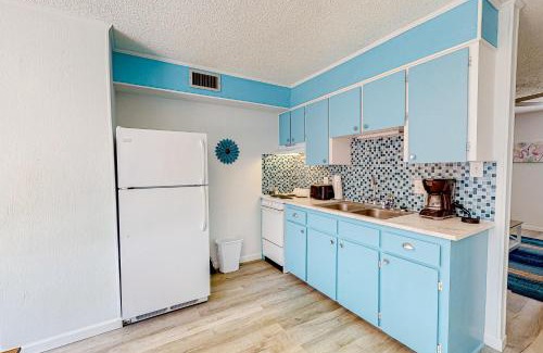 Gulf Shores Apartment | Island Villa 8