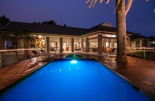 Port Elizabeth House | Island Way Villa