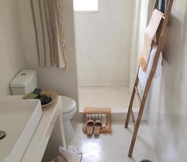 Antiparos Apartment | Island White