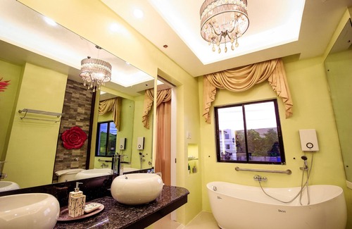 Roxas City Hotel | Islands Hotel