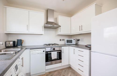 Hamworthy Apartment | Isle View - Large Corner Balcony with Harbour Views