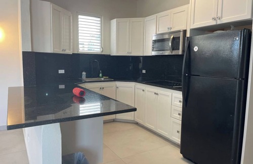 Ocean Park Apartment | Ismael Rivera Estrella Ocean Park 3bd-2b