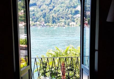 Carciano Apartment | Isola Bella Apartments Via Vittorio Emanuele