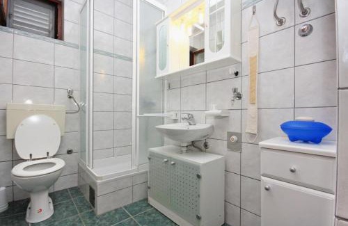 Nerezise Apartment | Isolated apartments with a parking space Cove Vela Farska, Brac - 2897