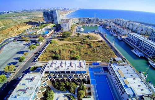 Herzliya Pituach Apartment | Israel Marina Village rent apartment