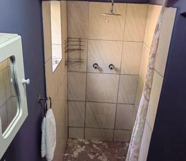 Greater Johannesburg Metropolitan Area House | Issa Guest Cottage