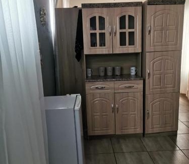 Greater Johannesburg Metropolitan Area House | Issa Guest Cottage