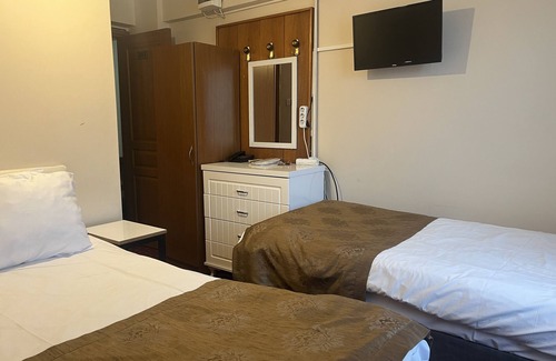 Sultanahmet Hotel | Istanbul Paris Hotel & Hostel