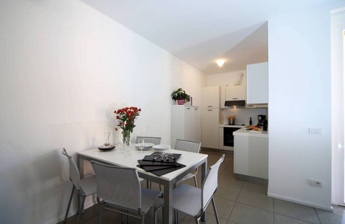 Maccagno Apartment | Golfo Gabella standard 2 bedroom apartment