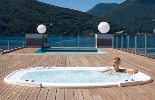Maccagno Apartment | Lake Maggiore 3 bedroom apartment with pool