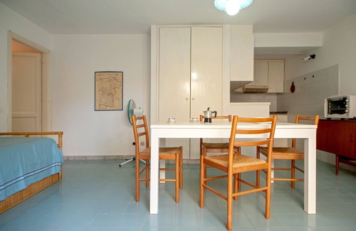 Marina di Castagneto Carducci Apartment | Celeste - Apartment near the sea