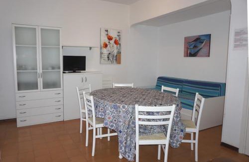 Porto Santa Margherita Villa | Relax in our charming villa with private garden