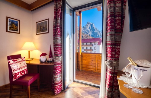 San Martino di Castrozza Hotel | Hotel Belvedere