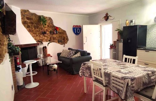 Rosignano Solvay Apartment | Ilmareaduepassi, Accogliente ed Elegante Appartamento a Pochi Passi dal Mare