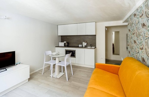 Magenta Apartment | Italianway - The B Village Standard - 04