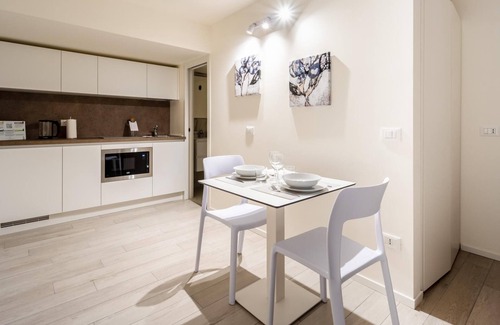 Magenta Apartment | Italianway - The B Village Superior - 53