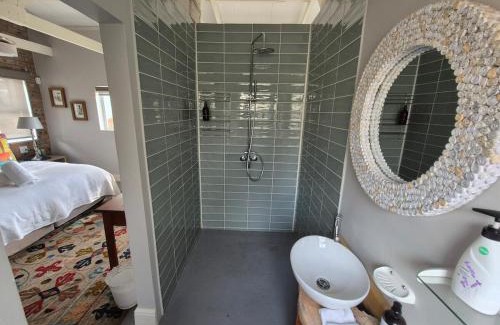 Swellendam Apartment | Itha's Garden Self Catering