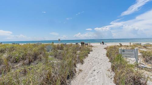 Whitney Beach Apartment | Its a Shore Thing