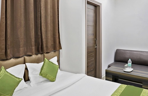 Ludhiana Hotel | Itsy By Treebo - K Homes