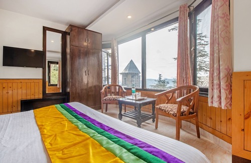 Shimla Hotel | Itsy Hotels Avantika With Forest View