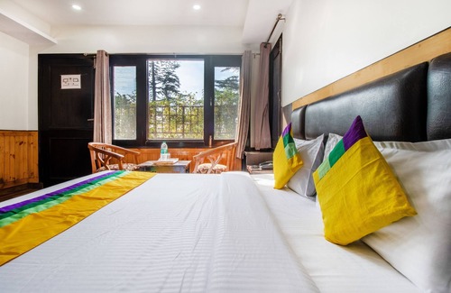 Shimla Hotel | Itsy Hotels Avantika With Forest View