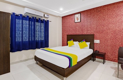 Chikkamagaluru Hotel | Itsy Hotels Harsha Comforts, 600 Mts From Coffee Museum