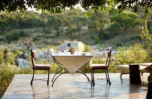 Kruger National Park Hotel | Ivory Wilderness River Rock Lodge