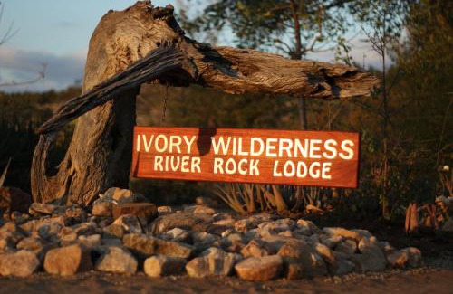 Kruger National Park Hotel | Ivory Wilderness River Rock Lodge