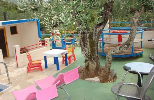 Putnikovic House | Iva Lavanda
