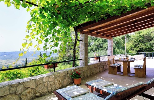 Mihanici Villa | Ivana - Two Bedroom Villa, Sleeps 4