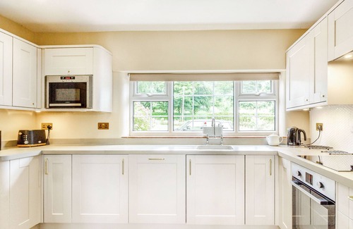 Carsington Cottage | Ivet Lowe