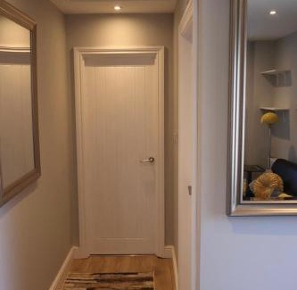 Hanham Apartment | Ivory