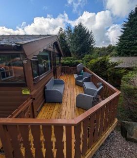 Bronaber House | IVY Cabin