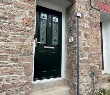 Lostwithiel House | Ivy Cottage,