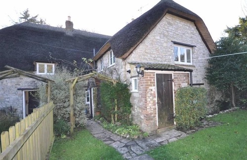 West Lulworth Cottage | Ivy Cottage