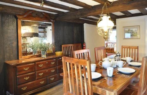 West Lulworth House | Ivy Cottage