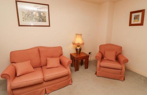 Akeld House | Ivy Cottage
