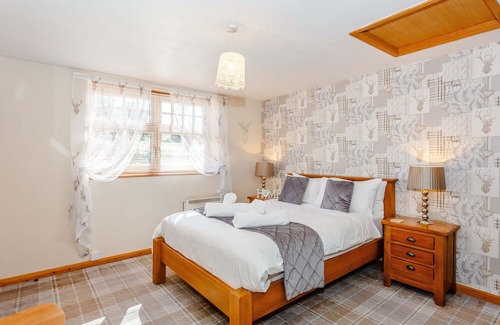 Grewelthorpe Cottage | Ivy Cottage, GREWELTHORPE
