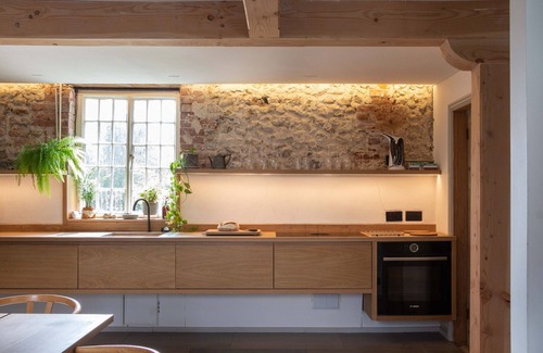 Castle Acre Cottage | Ivy Cottage - Relax unwind and enjoy village life.